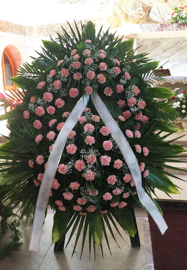 Wieniec duży - Goździk różowy kwiaciarnia warszawa cennik wiązanki na pogrzeb