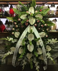 Wieniec Pogrzebowy Duży - Anturuim Białe, Gladiolus Biały, Róża Biało-Różowa kwiaty na pogrzeb