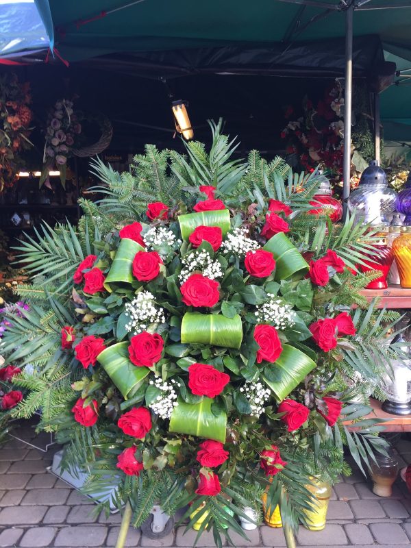 Półwieniec mały - Róża czerwona cena pogrzeb warszawa cennik kwiaty